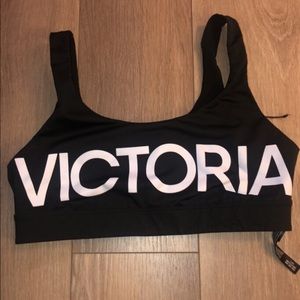 Victoria sport sports bra